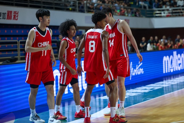 媒体人：U19男篮面对德国简直是无能为力 技术执行能力全方位掉链子
