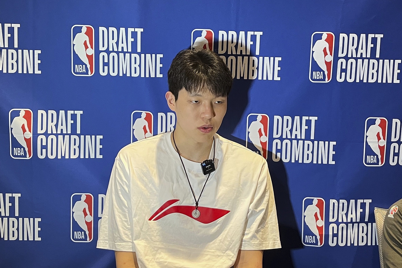 对中国球员冲击NBA的舆论评判略显苛刻 需要更多的勇敢尝试