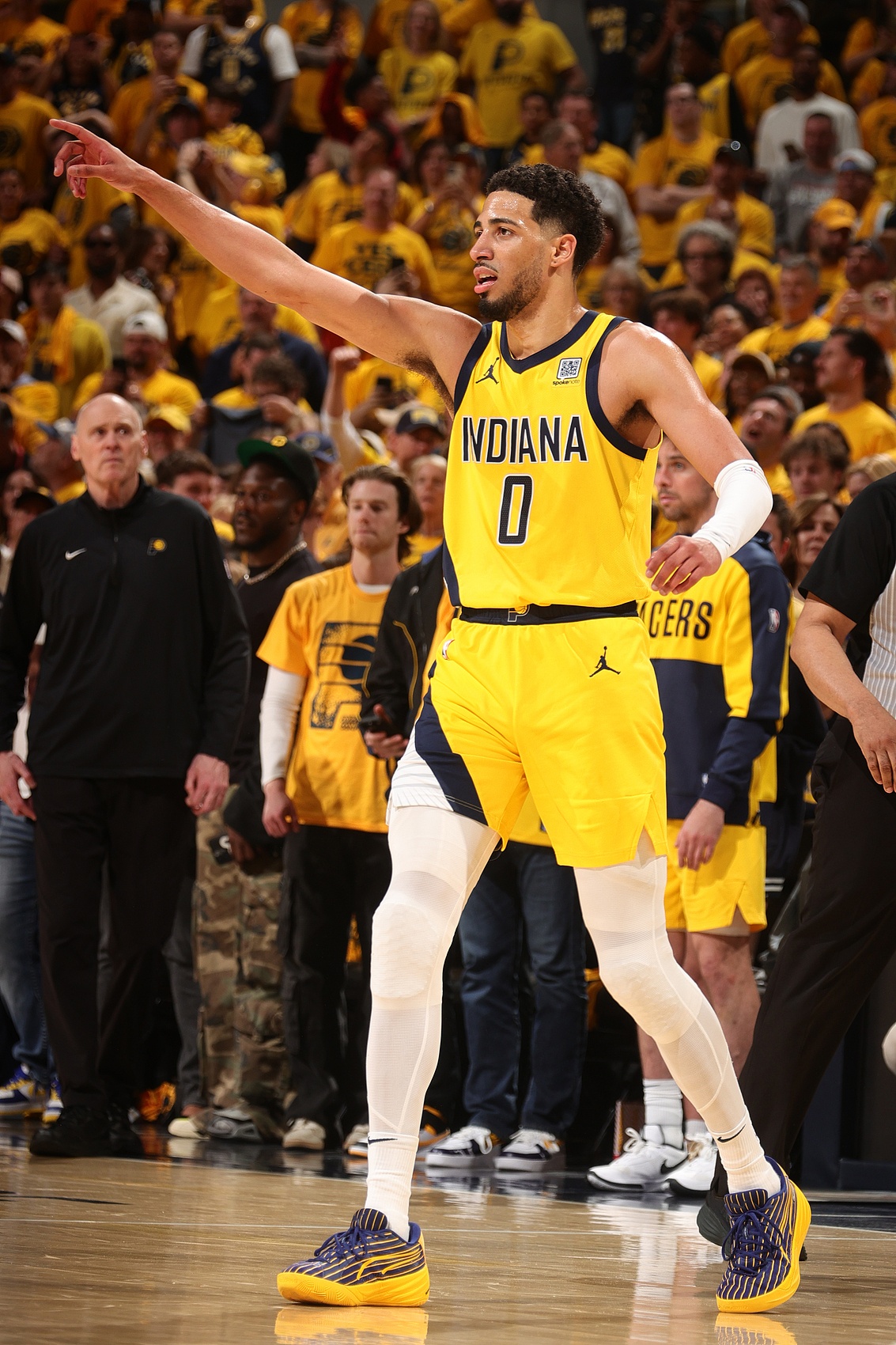 哈利认为雷霆是NBA最佳球队 他们很少输球 预计他们会有很好的表现