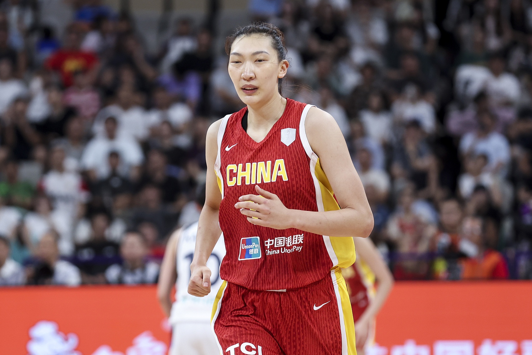 韩旭表示我们在防守执行力方面还需提升 心情虽然有些低落 但我永远不会放弃