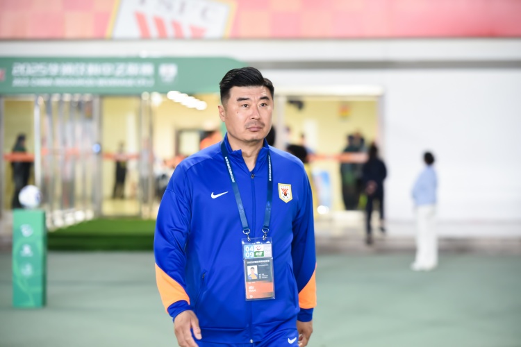 韩鹏表示主队承受压力 我们无任何压力缺乏高点通过定位球训练进行弥补