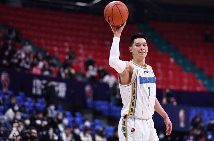 林书豪CBA生涯回顾 69场比赛场均17.8分4.7篮板4.9助攻1.6抢断