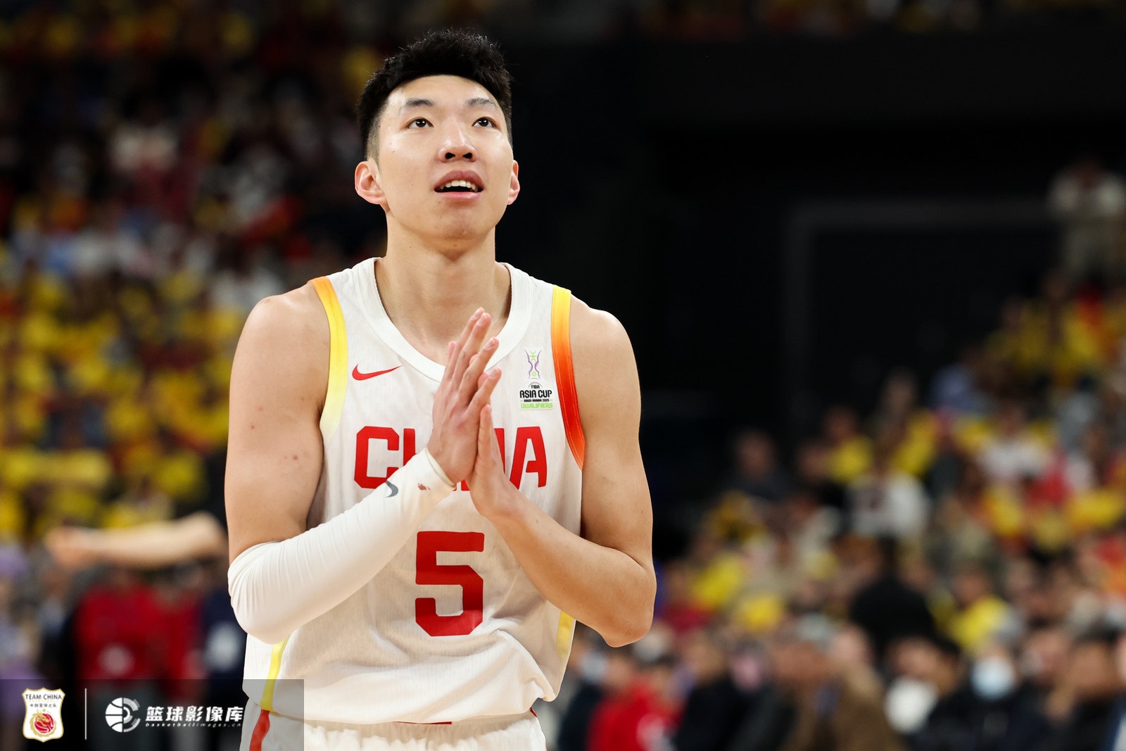 廖三宁和胡明轩的表现有待提高 中国男篮需要认真对待印度队