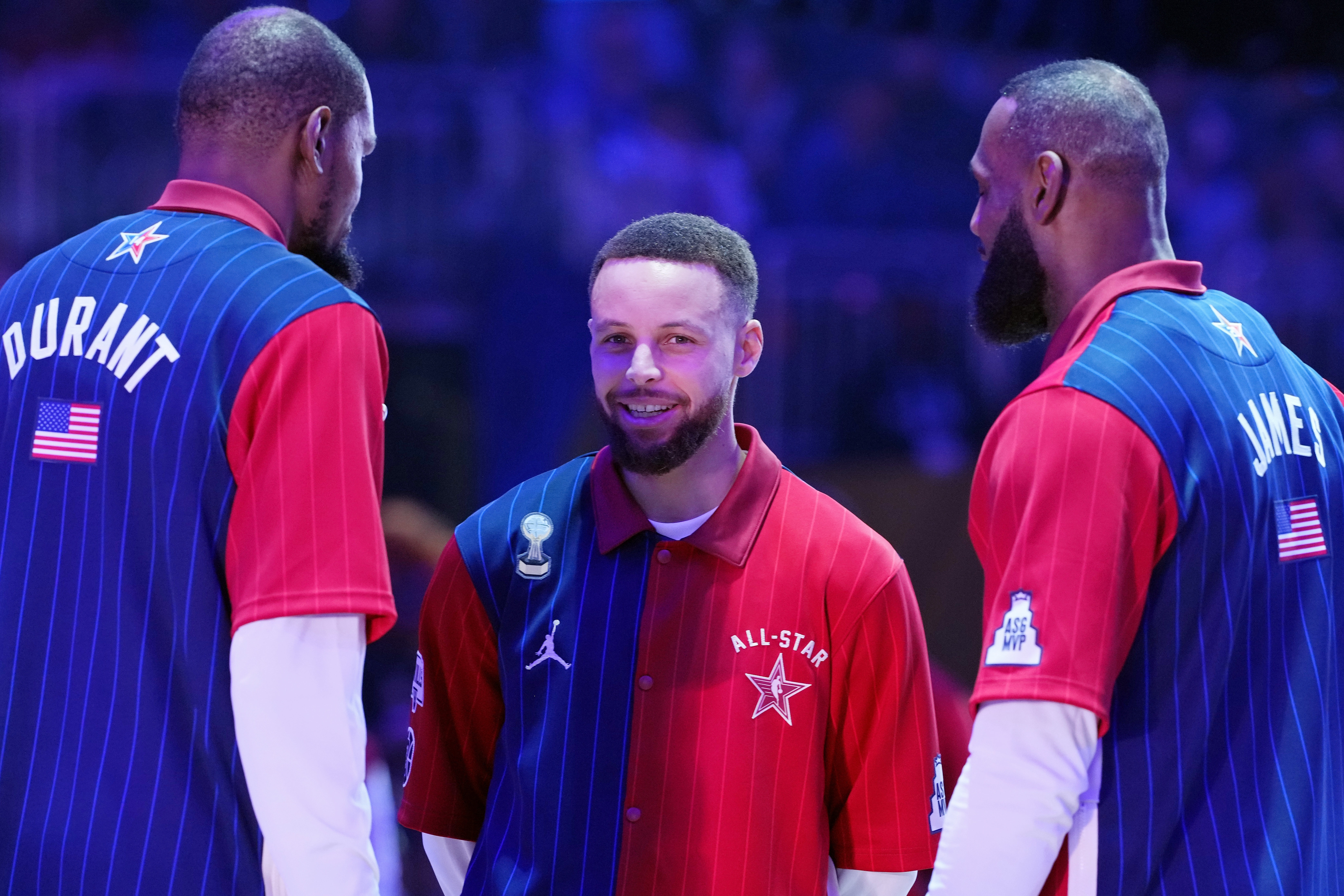 NBA全球财富榜揭秘 粉丝们注意了 老詹独占鳌头 本西也闪亮登场 姚明的财富成就也不容小觑